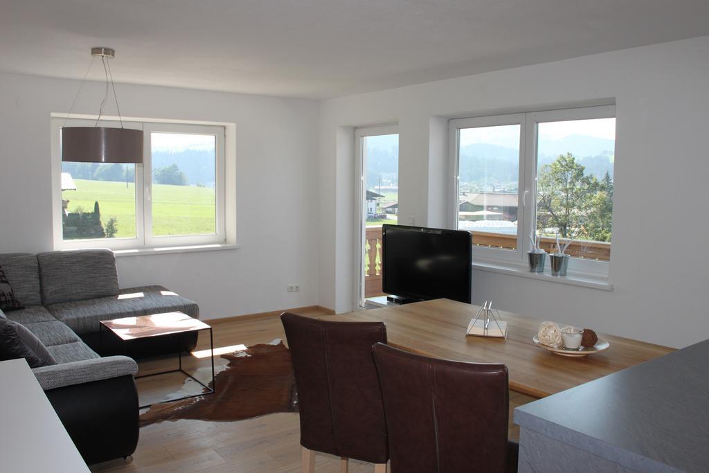 Apartment Am Birkenweg Oberndorf en Tyrol Chambre photo